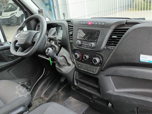 Refrigerator body van IVECO 35C16