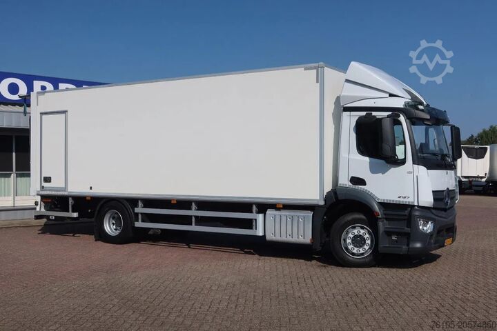 Box body Mercedes-Benz Antos 2127 L Bak + klep 2000 kg Euro 6