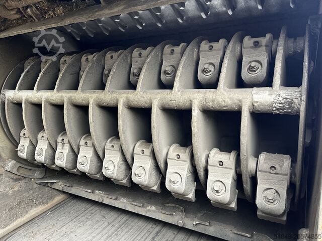 Mobile shredding plant Doppstadt AK 435