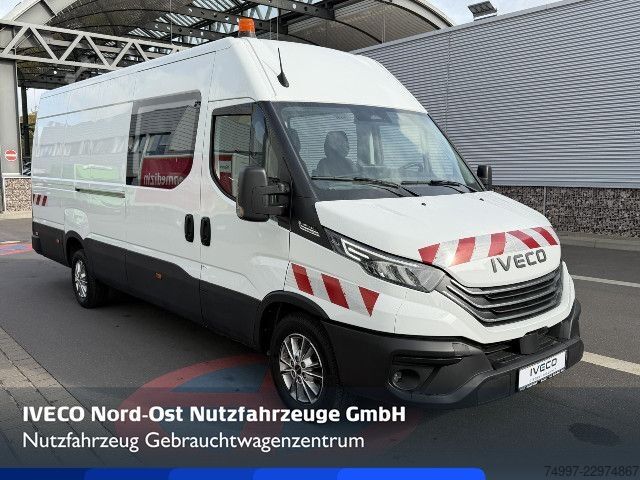 Kastenwagen IVECO 35S16A8CRV 6-Sitzer / LED / AHK / NAVI / ACC