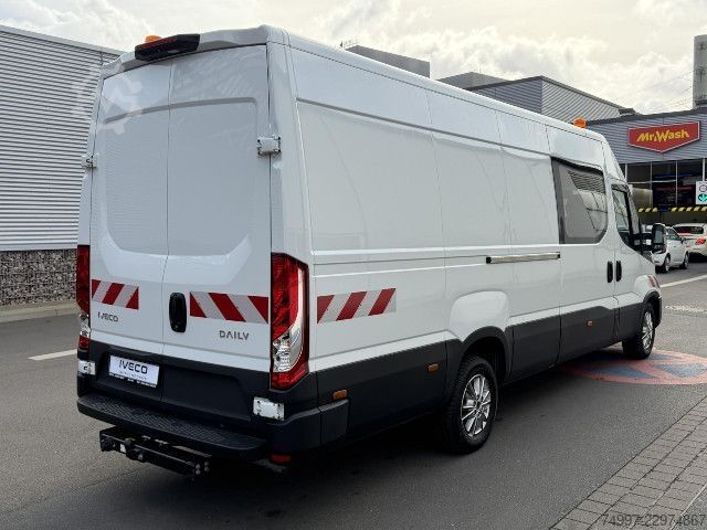 Kastenwagen IVECO 35S16A8CRV 6-Sitzer / LED / AHK / NAVI / ACC
