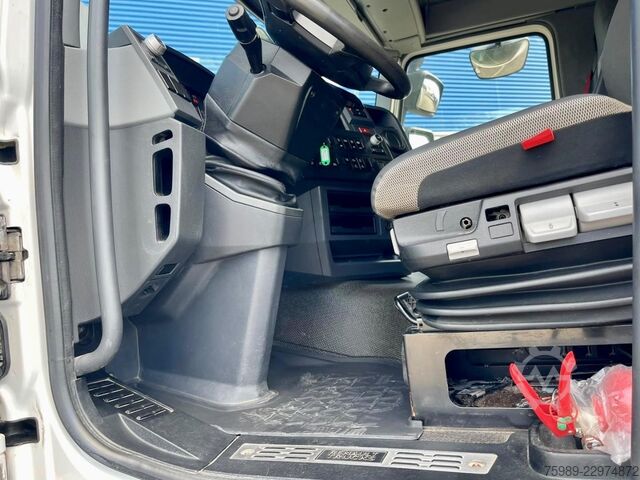 Viehtransport Renault C380 382430 km,  chicken transport,  EURO 6, PA...