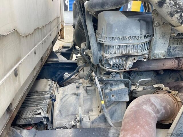 Viehtransport Renault C380 382430 km,  chicken transport,  EURO 6, PA...