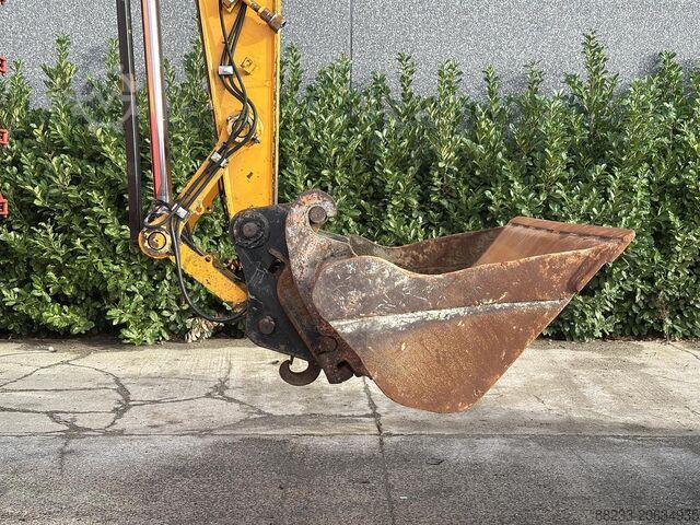 Excavator JCB JZ141LC