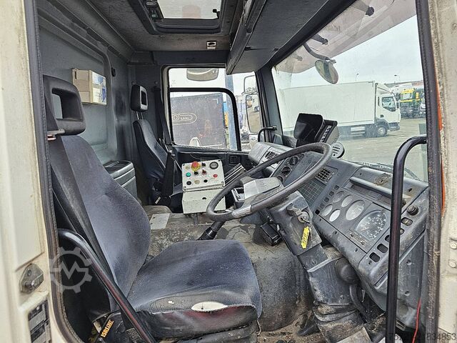 Suction vehicle DAF 65.210 ATI EURO 2 STEEL