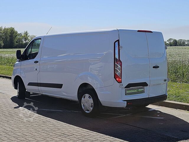 High-roof van FORD TRANSIT CUSTOM 2.0 L2H1 Airco Euro6 130