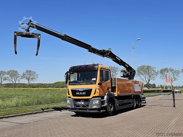 Loading platform M.A.N. 26.440 TGS