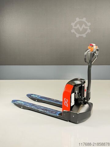 Low lift truck pedestrian Heli CBD15 - Niederhubwagen - 1,5t -  int. Ladegerät