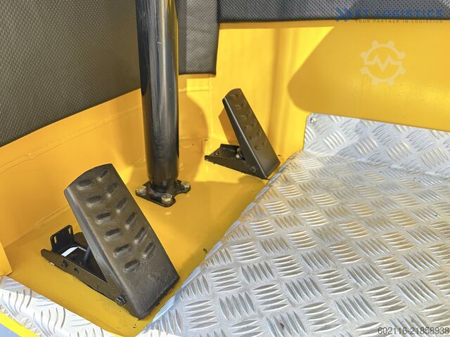 4-way forklift Combilift C5000XL GAS TRIPLEX 6000 EXTENDABLE FORK