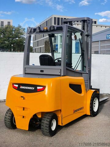 Electric 4-wheeler Jungheinrich EFG 540k - Service Neu  Freisichtmast Batterie 80%