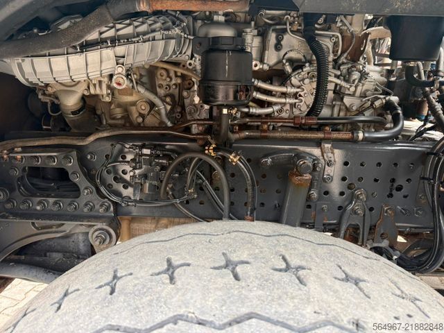 Standard tractor unit MERCEDES-BENZ 1848 Arocs SZM 4x4 HAD Alufelgen + Kippaulieger