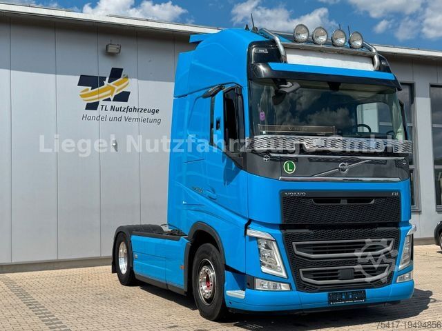 Standard tractor unit VOLVO FH500*BL*EURO 6D*Navi*Standklima