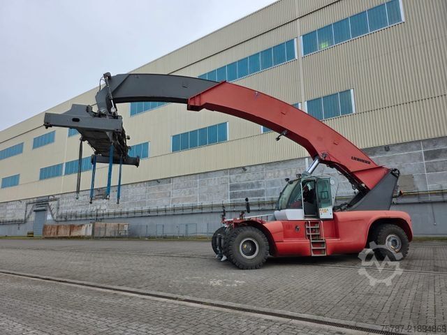 Container stacker  Liebeherr LRS V 645 Reachstacker/ Contlader