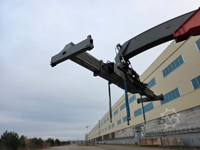 Container stacker  Liebeherr LRS V 645 Reachstacker/ Contlader
