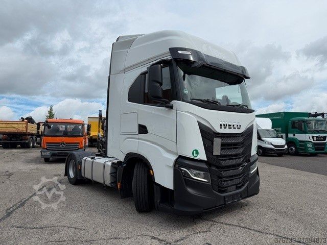 Standard SZM IVECO S-Way AS440S48T/P Intarder ¤6D Standklima