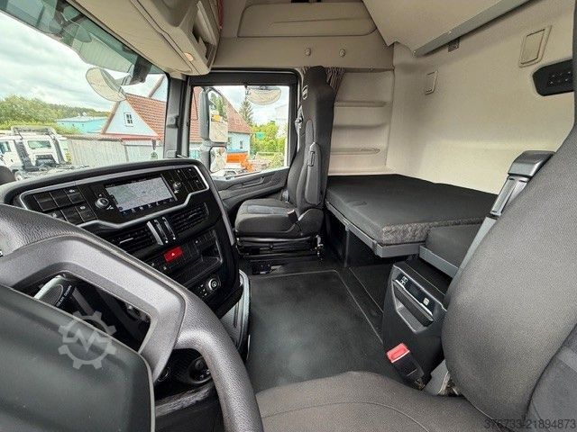 Standard SZM IVECO S-Way AS440S48T/P Intarder ¤6D Standklima
