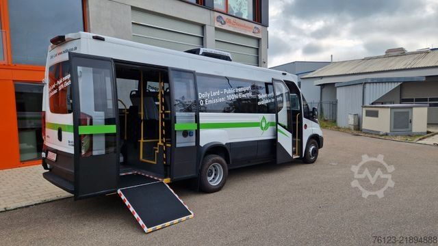 Stadtbus IVECO Daily Heckniederflur Elektro City Stock