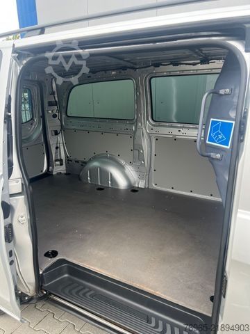 Kastenwagen MERCEDES-BENZ Vito 119 d LANG 9G NAVI LED WEBASTO KAMERA AHK