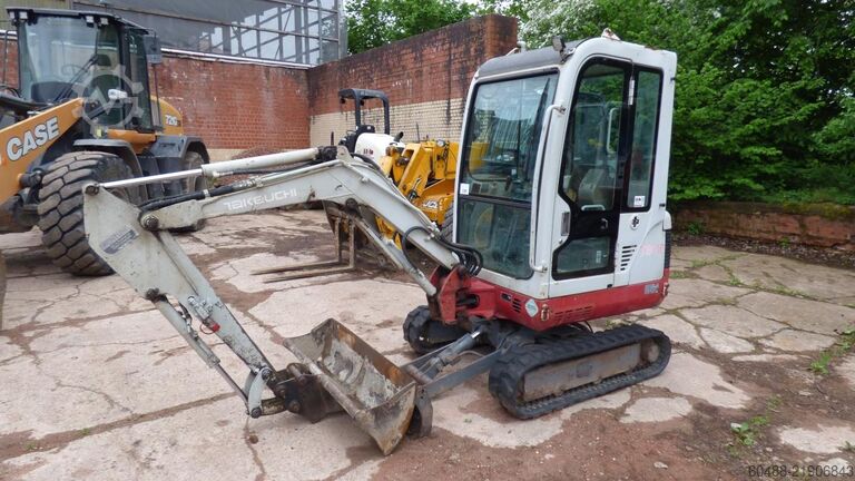 Hydraulic mini crawler excavator TAKEUCHI TB 016