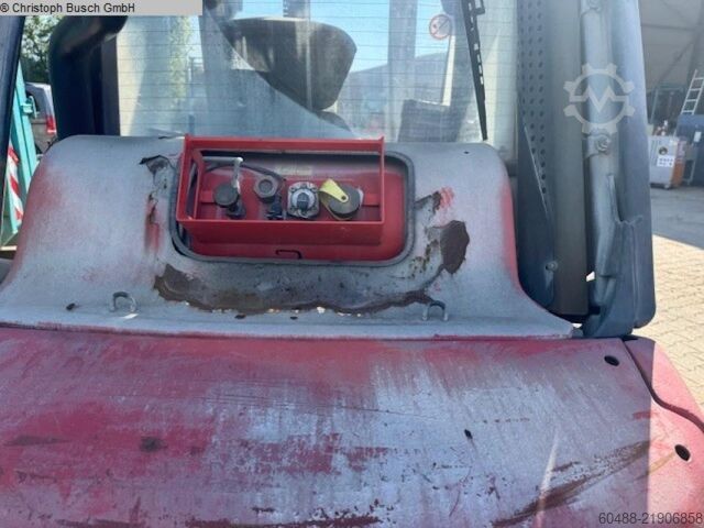 LPG forklift truck LINDE H 30T