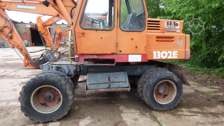 Mobile excavator ATLAS AB 1302 D
