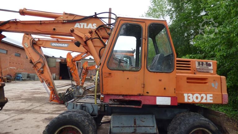 Mobile excavator ATLAS AB 1302 D