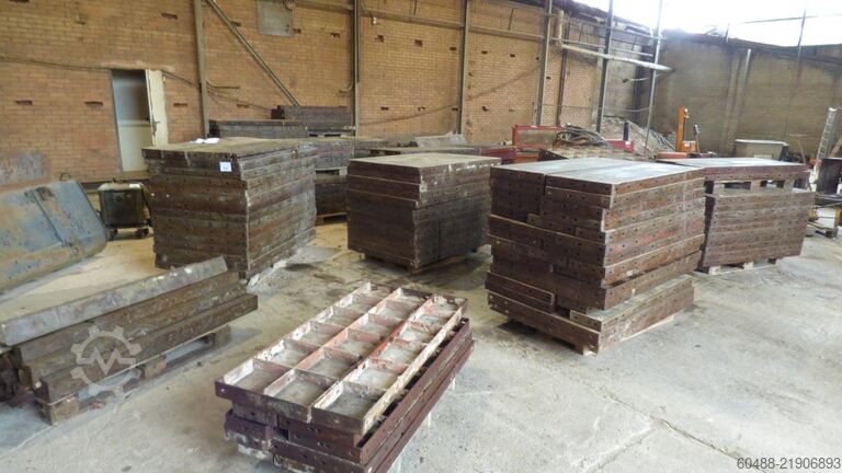 Lot of various formwork elements  