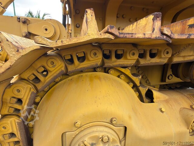 PLANIERRAUPE Komatsu D155A-2