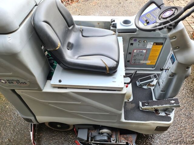 Scheuersaugmaschine Nilfisk BR 950 S