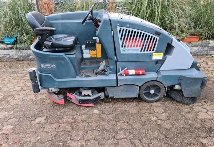 Scheuersaugmaschine Nilfisk BR 950 S