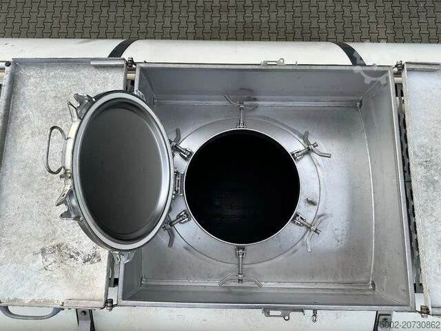 Food tanker Van Hool FOOD / 39.000L / 3-COMP / INOX / NL-trailer / A...