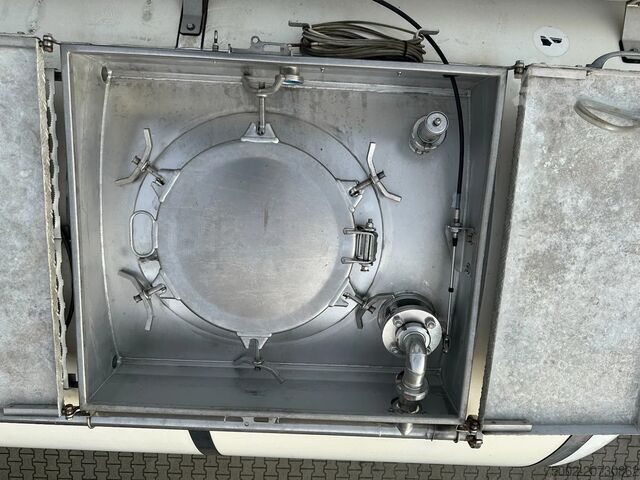 Lebensmitteltanker Van Hool FOOD / 39.000L / 3-COMP / INOX / NL-trailer