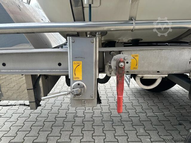 Lebensmitteltanker Van Hool FOOD / 39.000L / 3-COMP / INOX / NL-trailer