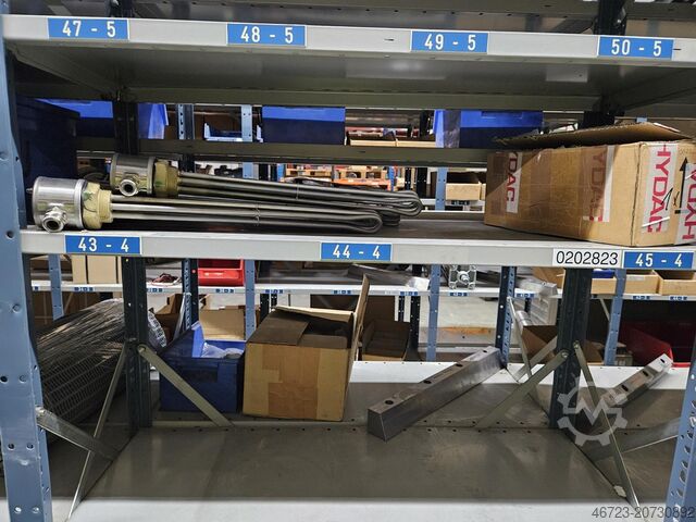 Konvolut Lot Motoren und Ersatzteile