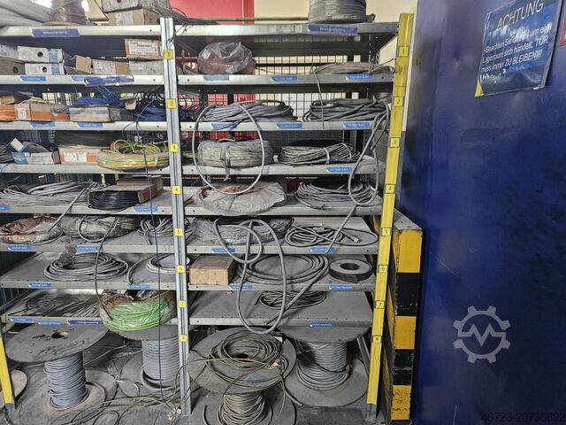 Konvolut Lot Motoren und Ersatzteile