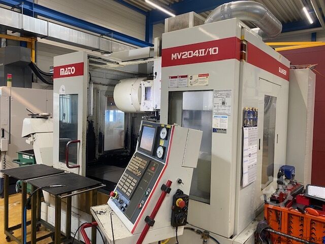 Vertical machining center Quaser MV 204