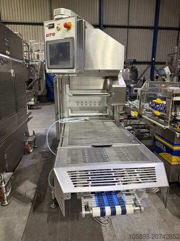 Inline tray sealer. JBT Proseal GT2