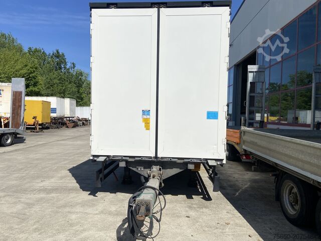 Open trailer with tarp Möslein TPW 105 D Schwebheim Tandem- Planenanhänger Durchladbar