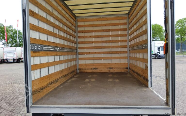 Suitcase Renault Master VHT-17-B - 145.35 - OPBOUW + LAADKLEP 10...