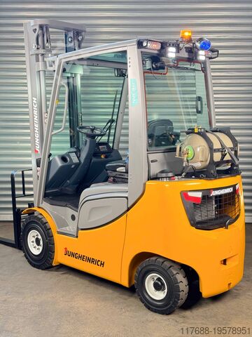 LPG front loader Jungheinrich TFG 320 - Service Neu - 4m Hub - 2t - VW Motor