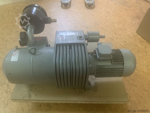 Vacuum pump Becker KVT 2.100