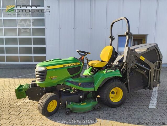 John Deere X950R mit Hochentleerung John Deere X950R mit Hochentleerung