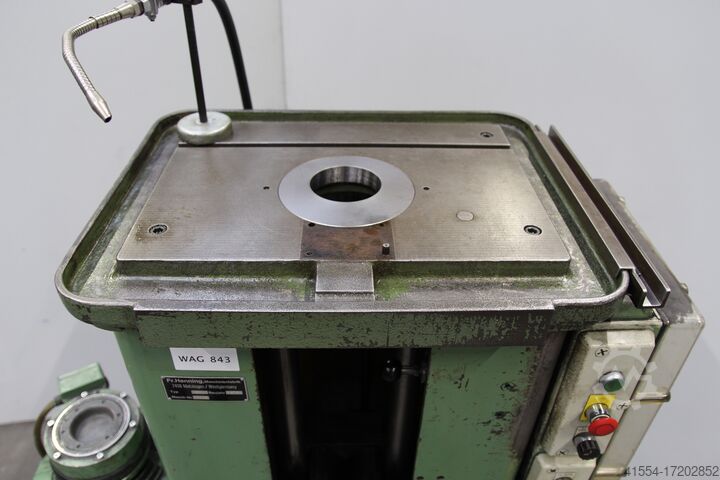 Vertikale Raeummaschine, Räummaschine Henning U6 /1000