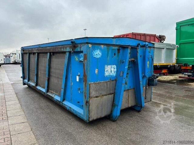 Abrollcontainer CONTAINER SCARRABILE USATO CON COPERCHIO