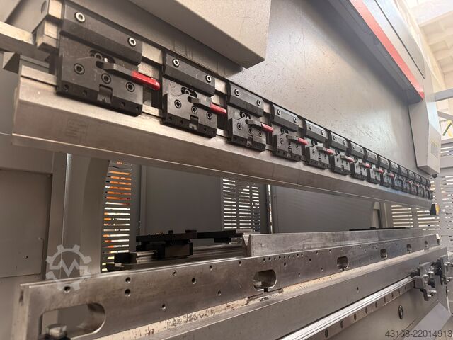 Bystronic XACT Smart 160/3100 Hydraulic Bystronic XACT Smart 160/3100