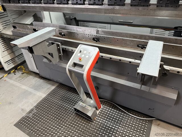 Bystronic XACT Smart 160/3100 Hydraulic Bystronic XACT Smart 160/3100