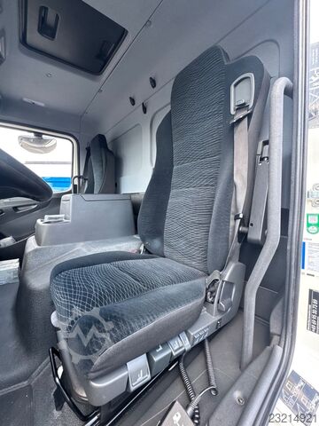 Transporter mit Koffer MERCEDES-BENZ ATEGO 816L / LBW 1,5 T / KAMERA / 4,56 m Koffer