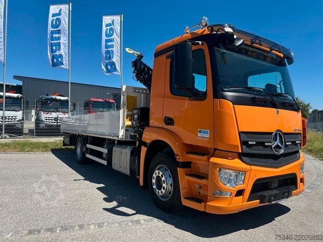 Autokran MERCEDES-BENZ 1830LLPrit7,20m/KranHiabFunk/NL7,60to/20 tkm/Top