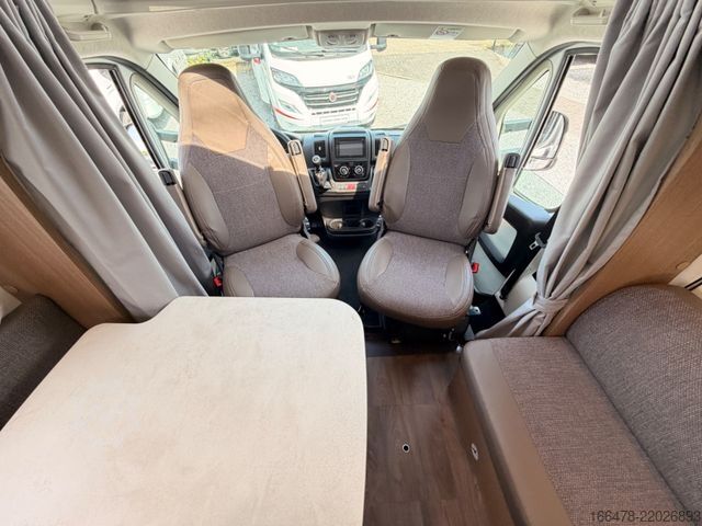 Teilintegriertes Wohnmobil CARADO T 447 *Einzelbetten-Hubbett*