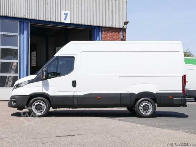Panel van Iveco Daily 35S16H3.0A8VY